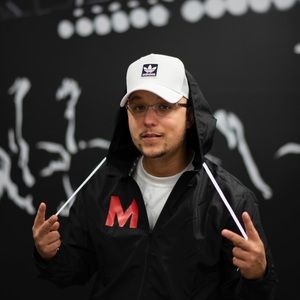 Meet your Posher, Elijah